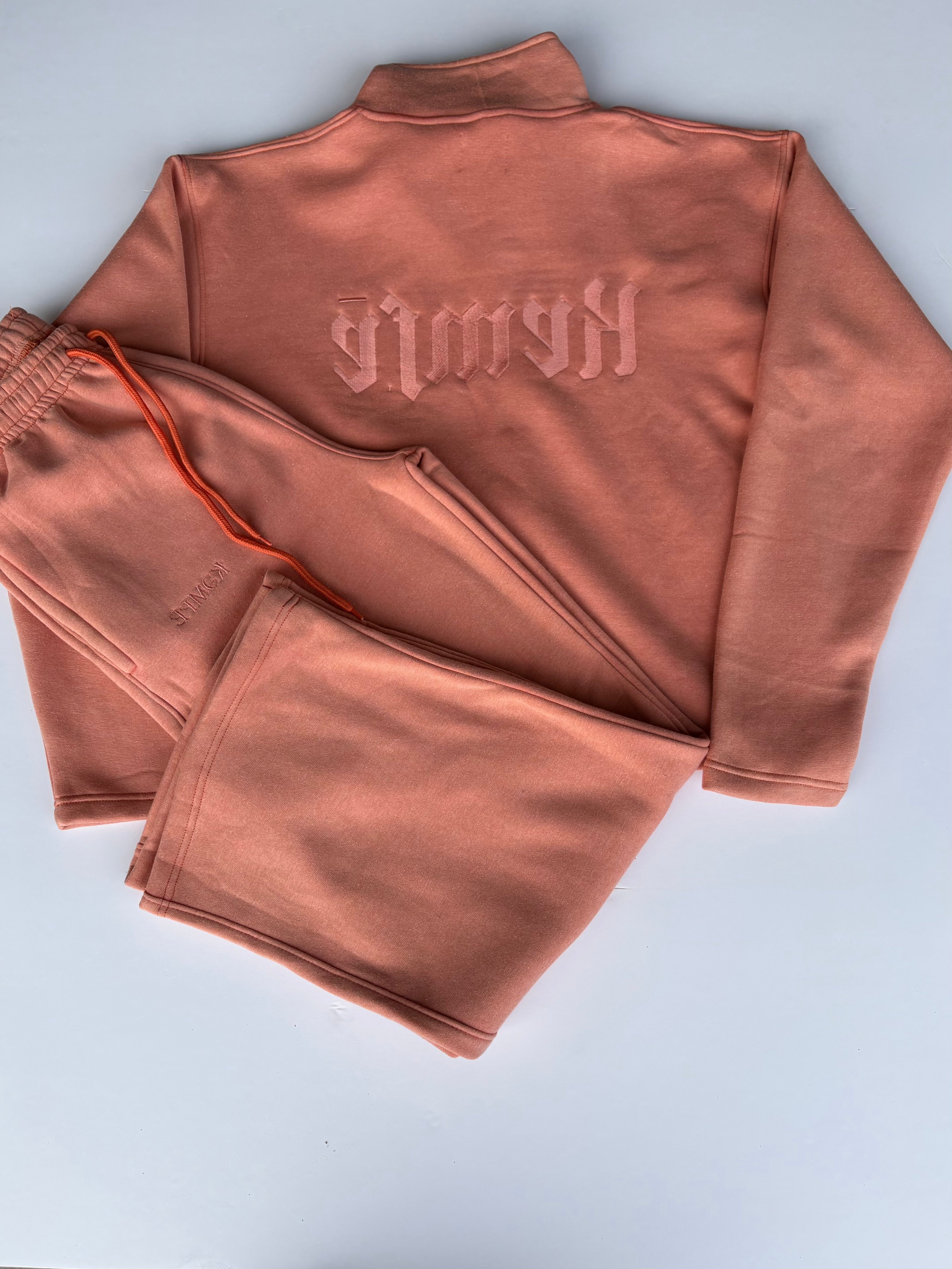 Kemfe Men’s Apricot Comfort Set