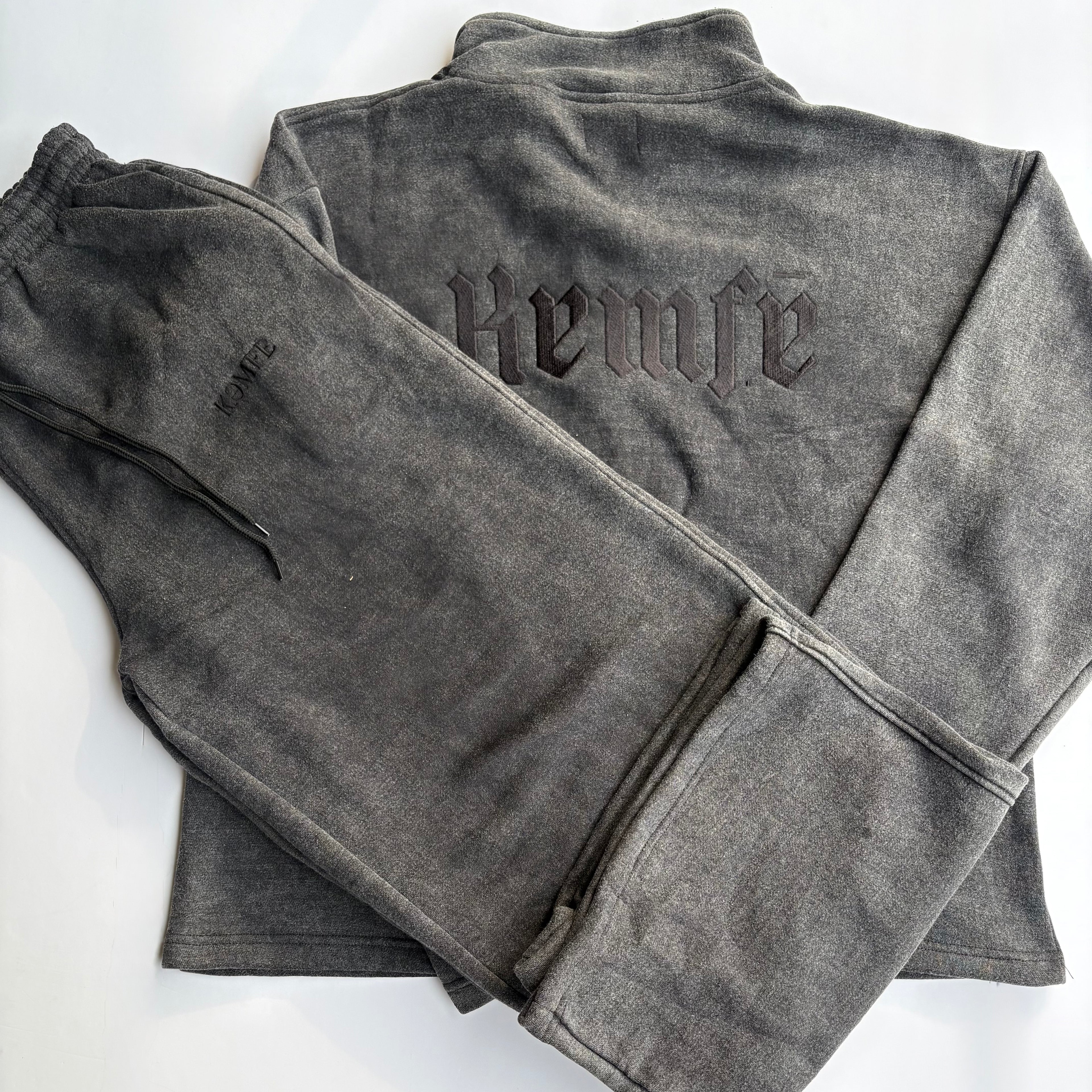 Kemfe Men’s Black Comfort Set